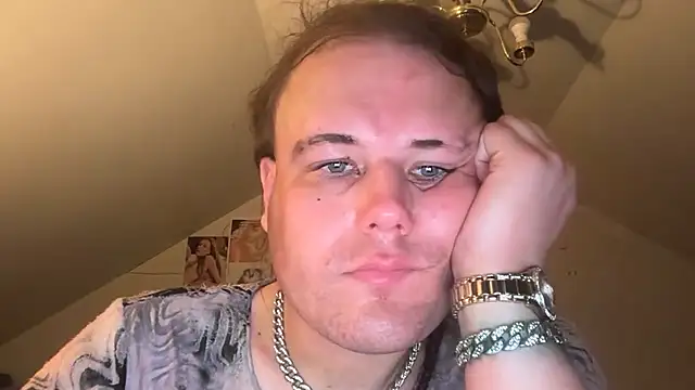 RaeganV online show from 6, 3, 2026