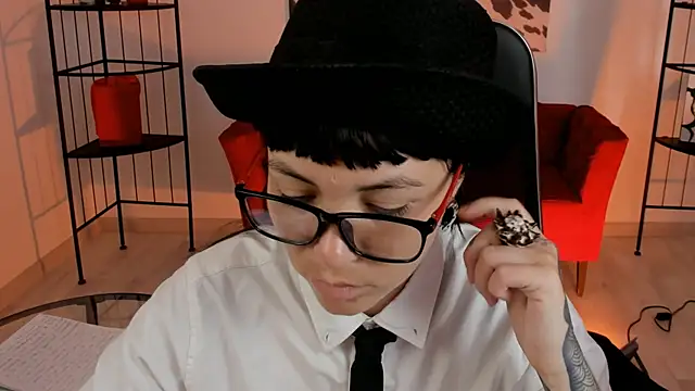NeoGeisha online show from 7, 7, 2026