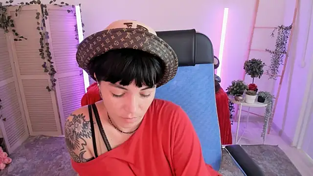 NeoGeisha online show from 4, 8, 2026