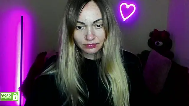 BlondMikey22 online show from 8, 2, 2026