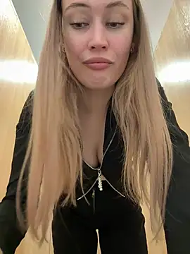 blonde exe online show from 23, 4, 2026