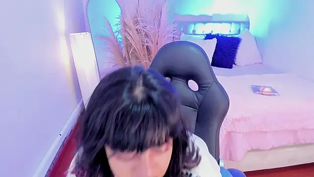 Nahemot sadish online show from 5, 3, 2026