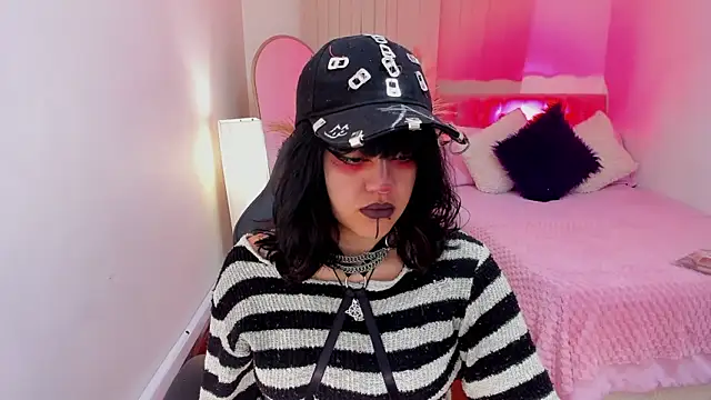 Nahemot sadish online show from 6, 3, 2026