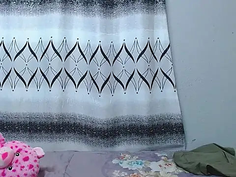 Snapshot of AlliBabe chatting on 6, 3, 2026 AlliBabe online show from 6, 3, 2026