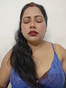 Indian AngelPriyanka123 online show from 5, 7, 2026