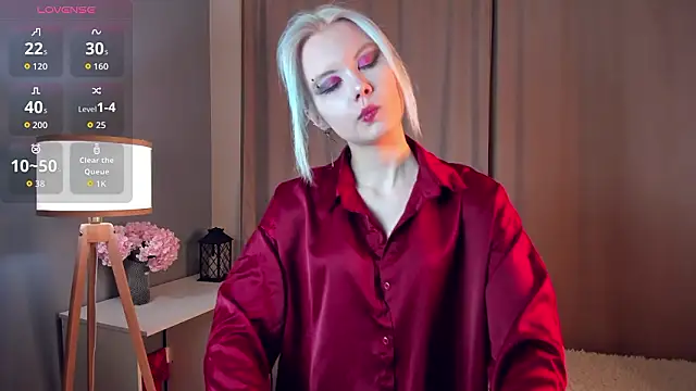 Snapshot of GoldenLenarz chatting on 16, 3, 2026 GoldenLenarz online show from 16, 3, 2026