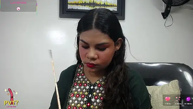 Snapshot of yaazhinii chatting on 20, 7, 2026 yaazhinii online show from 20, 7, 2026