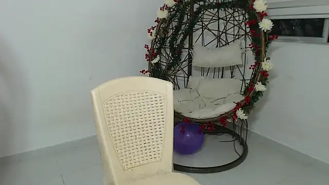 EllieConnor online show from 22, 6, 2026