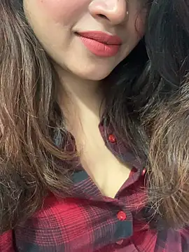 riya sharma11 online show from 23, 4, 2026