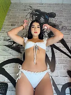 BadLilAngelXXX online show from 29, 6, 2026