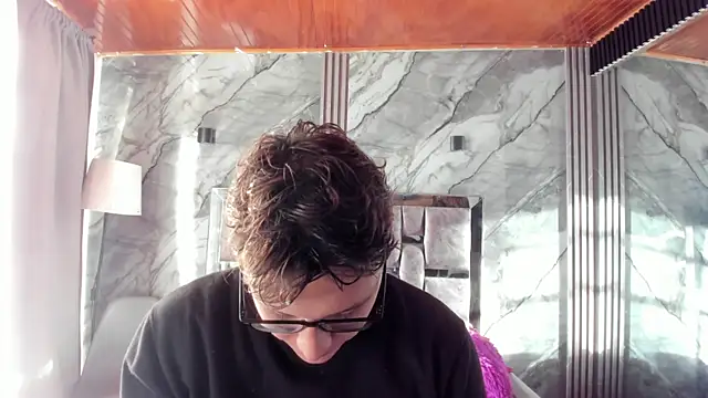 Manson and Zoe online show from 6, 7, 2026