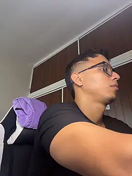 Snapshot of Gael_Velaryx chatting on 9, 3, 2026 Gael Velaryx online show from 9, 3, 2026