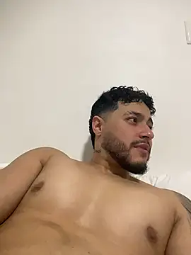 MattiaDupont online show from 5, 4, 2026