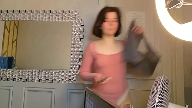 Snapshot of Milana_Bold chatting on 17, 3, 2026 Milana Bold online show from 17, 3, 2026