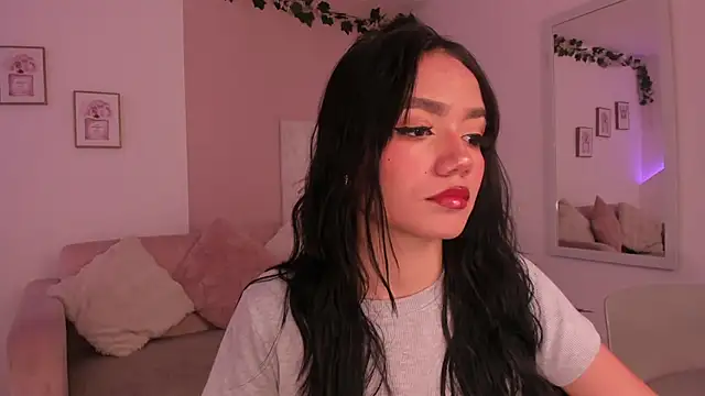 Mila jenner online show from 13, 3, 2026