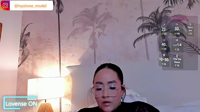 IvyStonne online show from 3, 5, 2026