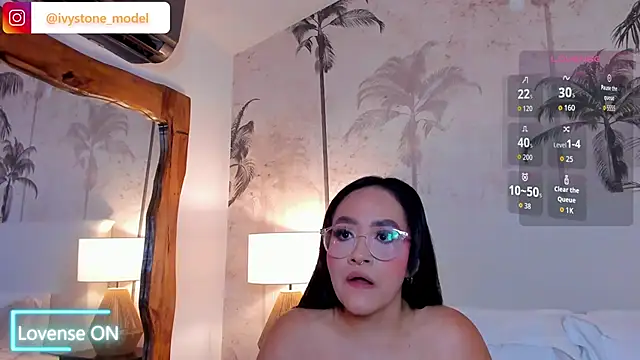 IvyStonne online show from 7, 5, 2026
