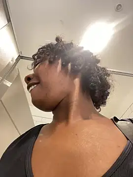 Ebony Queeen online show from 3, 8, 2026