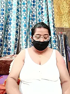 GangbangCouple online show from 5, 3, 2026