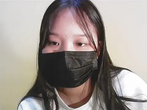 Snapshot of PRENCY_CUTE chatting on 3, 3, 2026 PRENCY CUTE online show from 3, 3, 2026