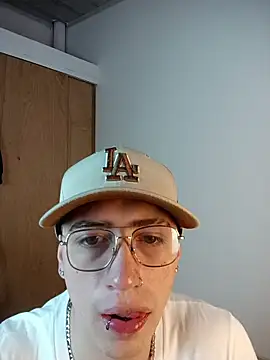 Emmanuel Lust online show from 20, 2, 2026