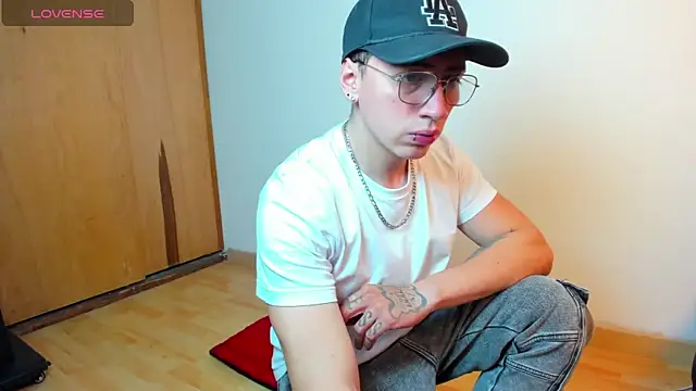 Emmanuel Lust online show from 14, 3, 2026