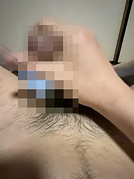 Snapshot of shizuku-kun211 chatting on 6, 4, 2026 shizuku-kun211 online show from 6, 4, 2026