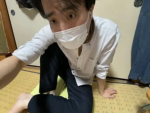 Snapshot of shizuku-kun211 chatting on 16, 4, 2026 shizuku-kun211 online show from 16, 4, 2026