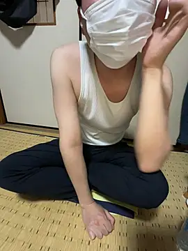 Snapshot of shizuku-kun211 chatting on 25, 4, 2026 shizuku-kun211 online show from 25, 4, 2026