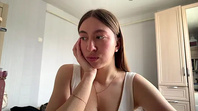 Snapshot of AuroraLawson chatting on 17, 3, 2026 AuroraLawson online show from 17, 3, 2026