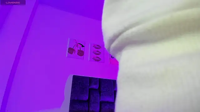Madison Rosee online show from 4, 5, 2026