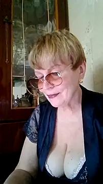 SophieBurns online show from 26, 6, 2026