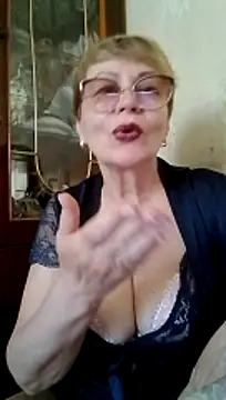 SophieBurns online show from 3, 7, 2026