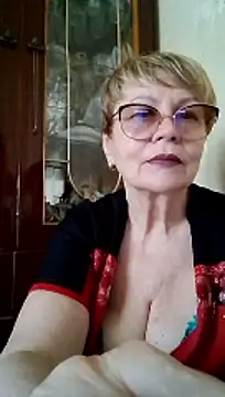 SophieBurns online show from 13, 7, 2026