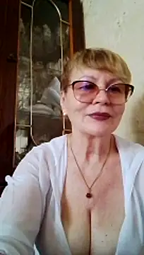 SophieBurns online show from 17, 7, 2026