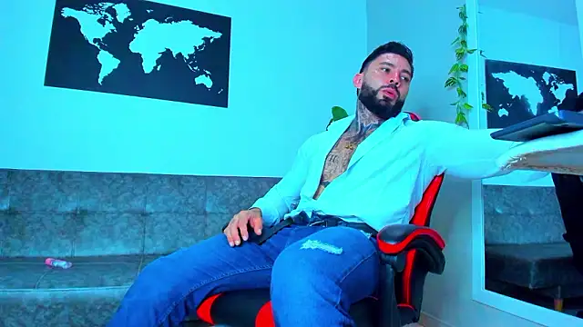 Snapshot of Alessrose chatting on 2, 3, 2026 Alessrose online show from 2, 3, 2026