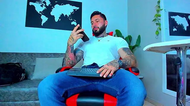 Snapshot of Alessrose chatting on 18, 3, 2026 Alessrose online show from 18, 3, 2026