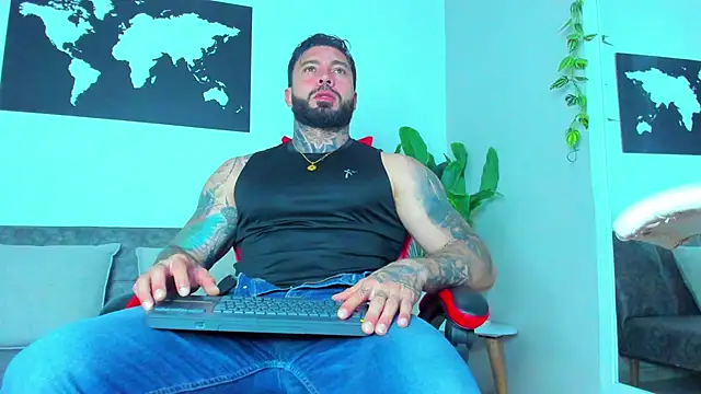 Alessrose online show from 5, 5, 2026