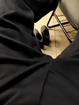 MOREN044 online show from 21, 3, 2026