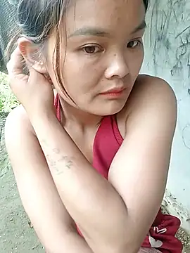 Snapshot of Luminana chatting on 5, 7, 2026 Luminana online show from 5, 7, 2026