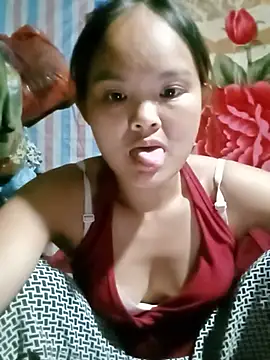 Snapshot of Luminana chatting on 7, 7, 2026 Luminana online show from 7, 7, 2026