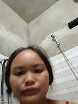 Snapshot of Luminana chatting on 28, 7, 2026 Luminana online show from 28, 7, 2026