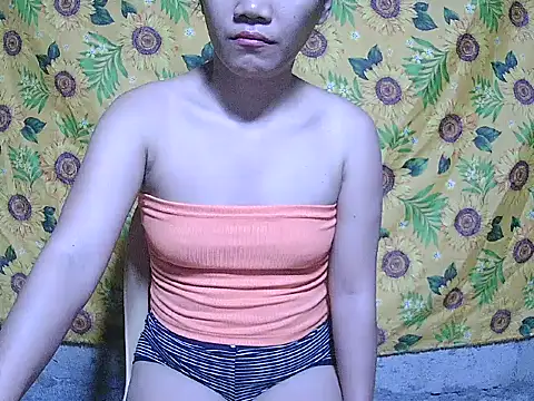 SweetHotBabe18 online show from 24, 7, 2026