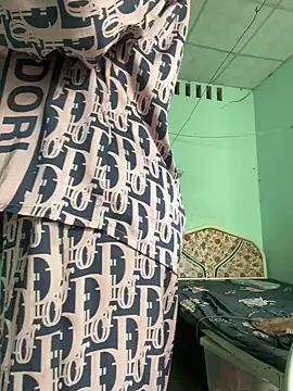 Lewd couple online show from 27, 2, 2026