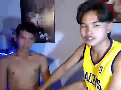 Snapshot of twink_ivanxxxx chatting on 2, 7, 2026 twink ivanxxxx online show from 2, 7, 2026
