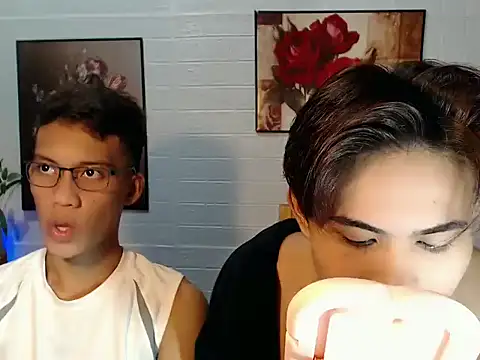 Snapshot of twink_ivanxxxx chatting on 7, 7, 2026 twink ivanxxxx online show from 7, 7, 2026