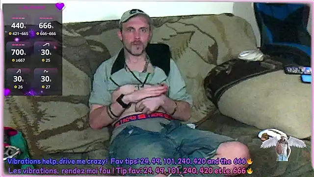 Snapshot of SwatRocShy chatting on 19, 3, 2026 SwatRocShy online show from 19, 3, 2026