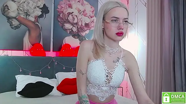 JosephineRowe online show from 13, 3, 2026