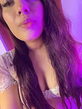 Emily Harpeer online show from 5, 8, 2026