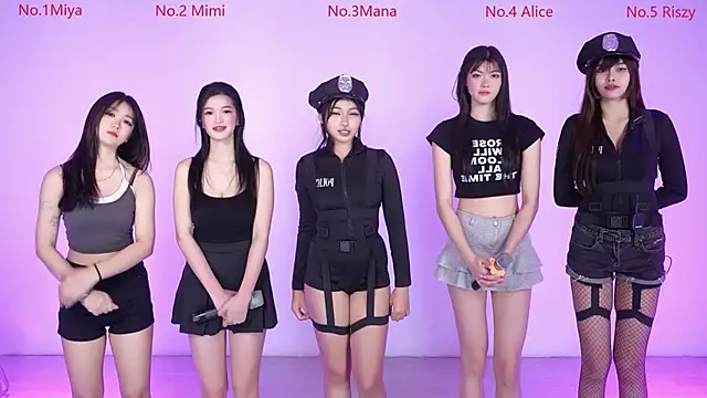 Velvet-girl online show from 9, 2, 2026